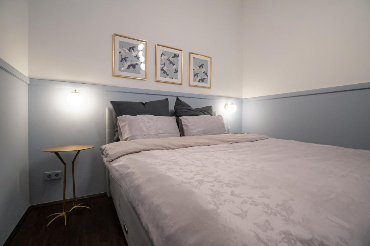 Appartement Designer Loft-ferienwohnung Im Zentrum Mit Tiefgaragen-parkplatz, Waschmaschine Und Privatterrasse Leipzig