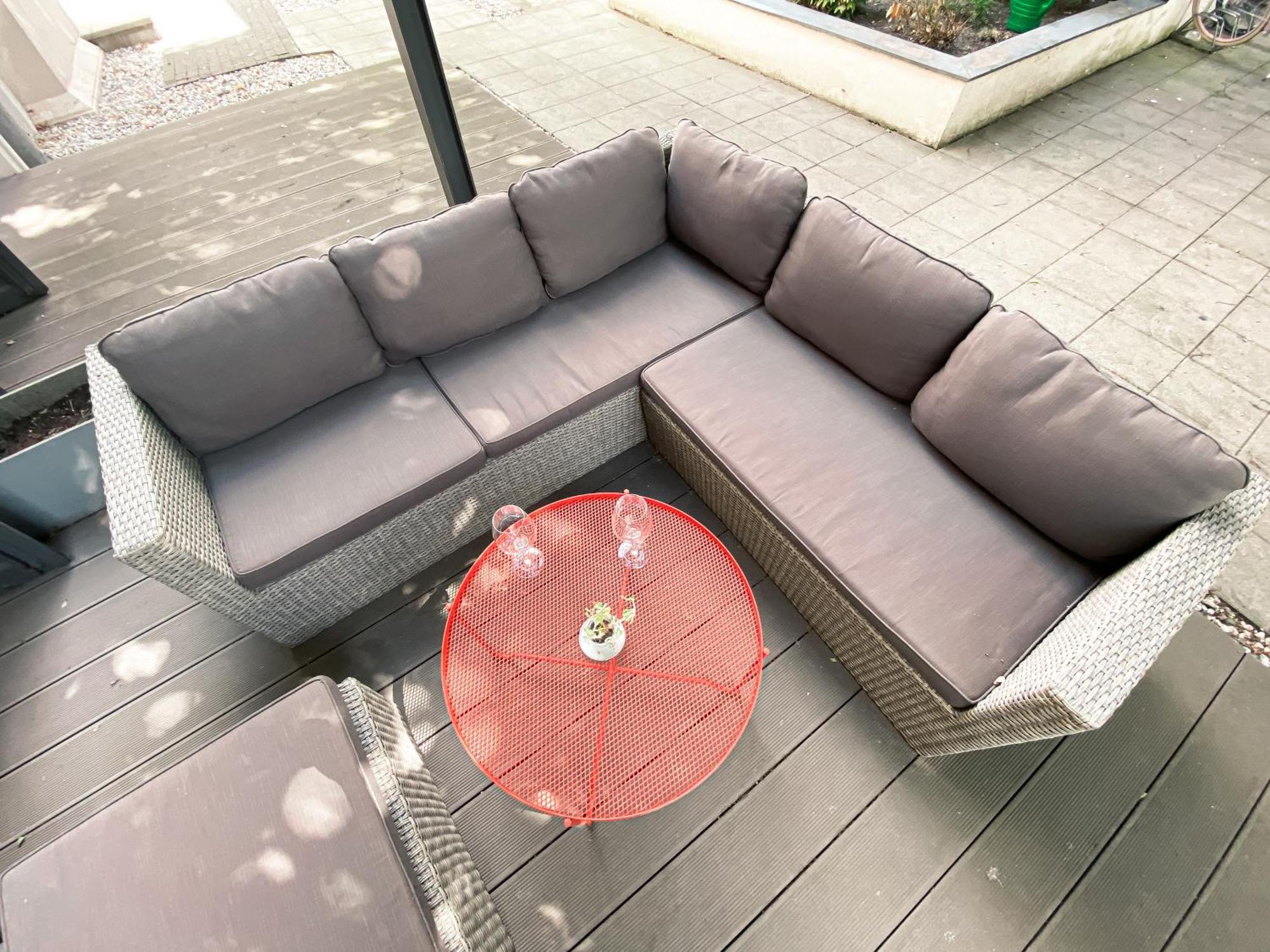 Apartment Designer Loft-ferienwohnung Im Zentrum Mit Tiefgaragen-parkplatz, Waschmaschine Und Privatterrasse Leipzig